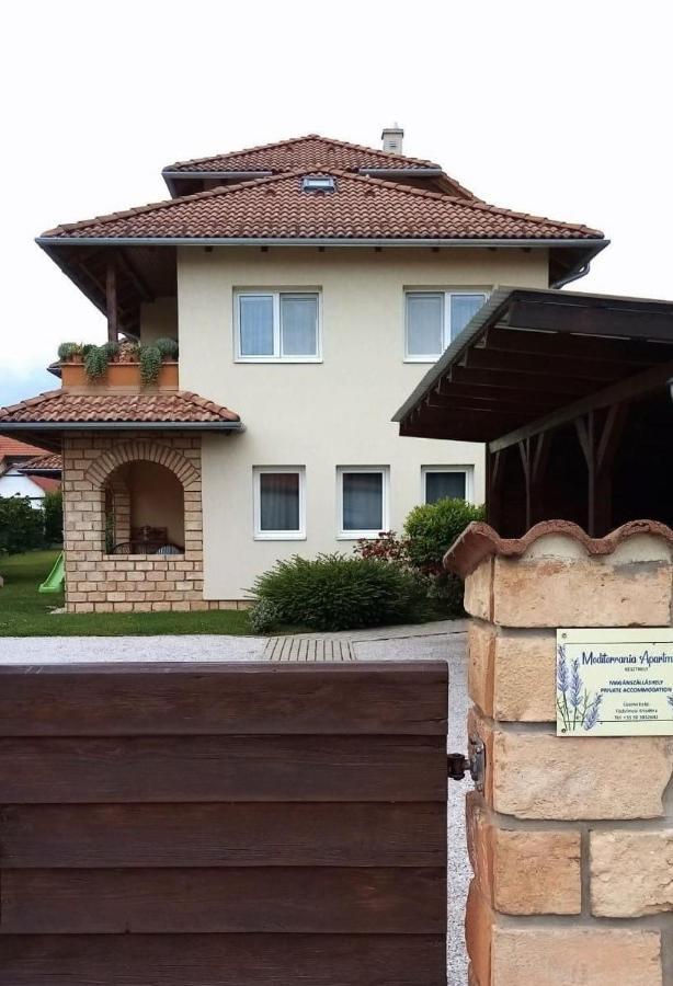 Mediterrania Apartment Keszthely Exterior foto