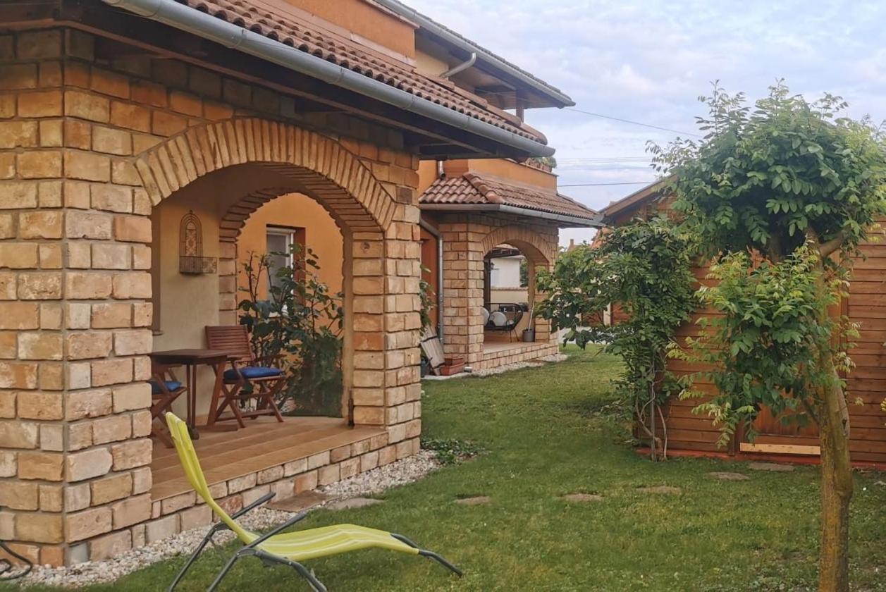 Mediterrania Apartment Keszthely Exterior foto